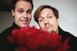 Theater im Park: Café & Zimmertheater Höxter - Viel Lärm um Klassik