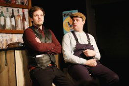 Theater im Park: Zimmertheater Höxter - Landei gesucht!