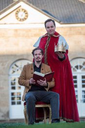 Theater im Park: Es war zweimal... Szenische Märchenlesung