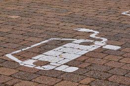 Kompetenzzentrum E-Mobilit&auml;t