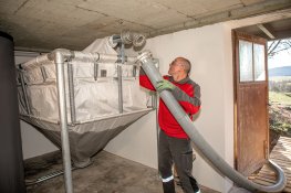 KI als Kreativ-Tool f&uuml;r die Feuerwehr-&Ouml;ffentlichkeitsarbeit: Chancen, Grenzen und Verantwortung
